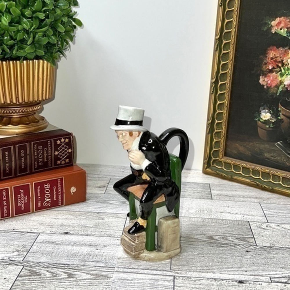 Wood & Sons England The Charles Dickens Toby Jug Collection Uriah Heep